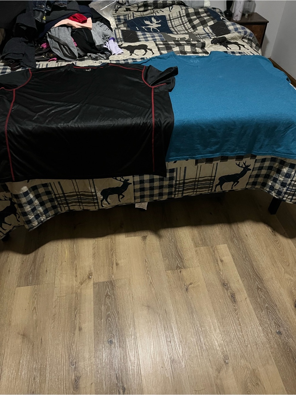 (2) EUC MENS SHIRTS SIZE 4XL